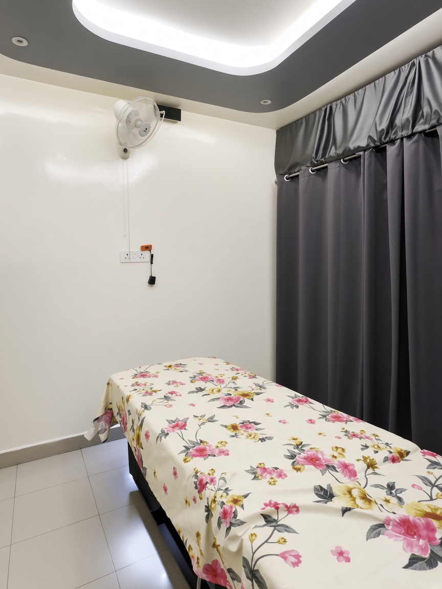 Treatment bed at Xena Beauty Spa KPHB spa